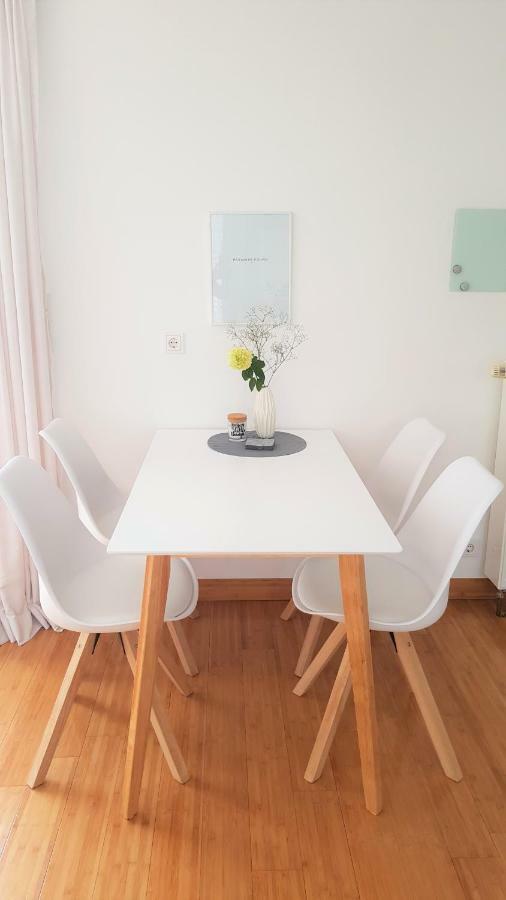 Apartment Am Paradies - 10 Minuten Fussweg Zur Innenstadt Лимбург-на-Лане Екстериор снимка